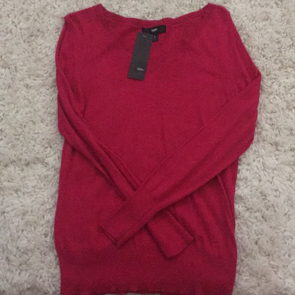 V-neck sweater
